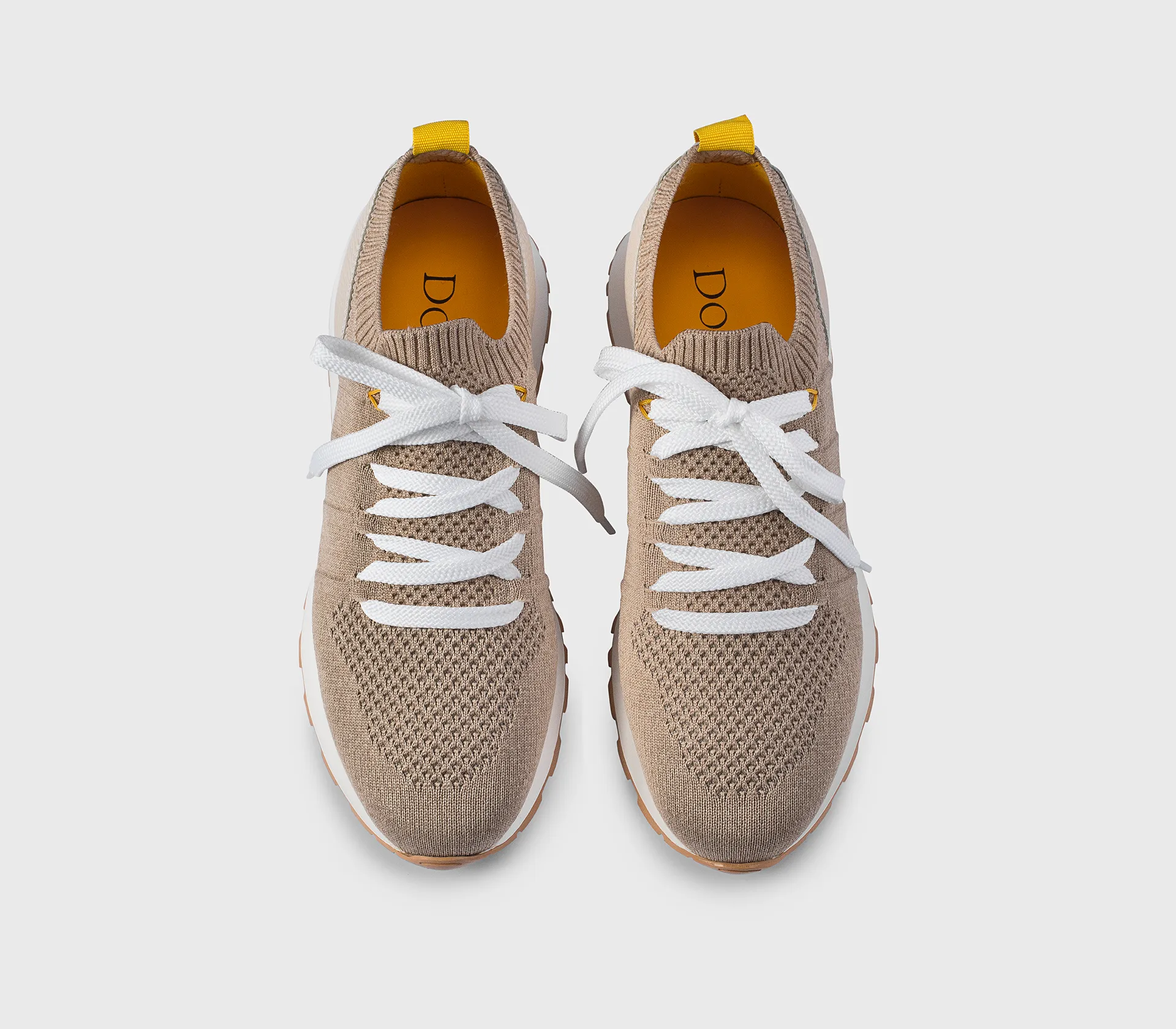 Beige sneaker in technical fabric and leather