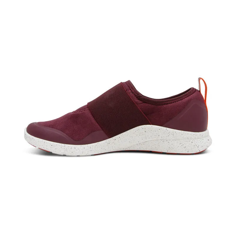 Demi Arch Support Sneaker