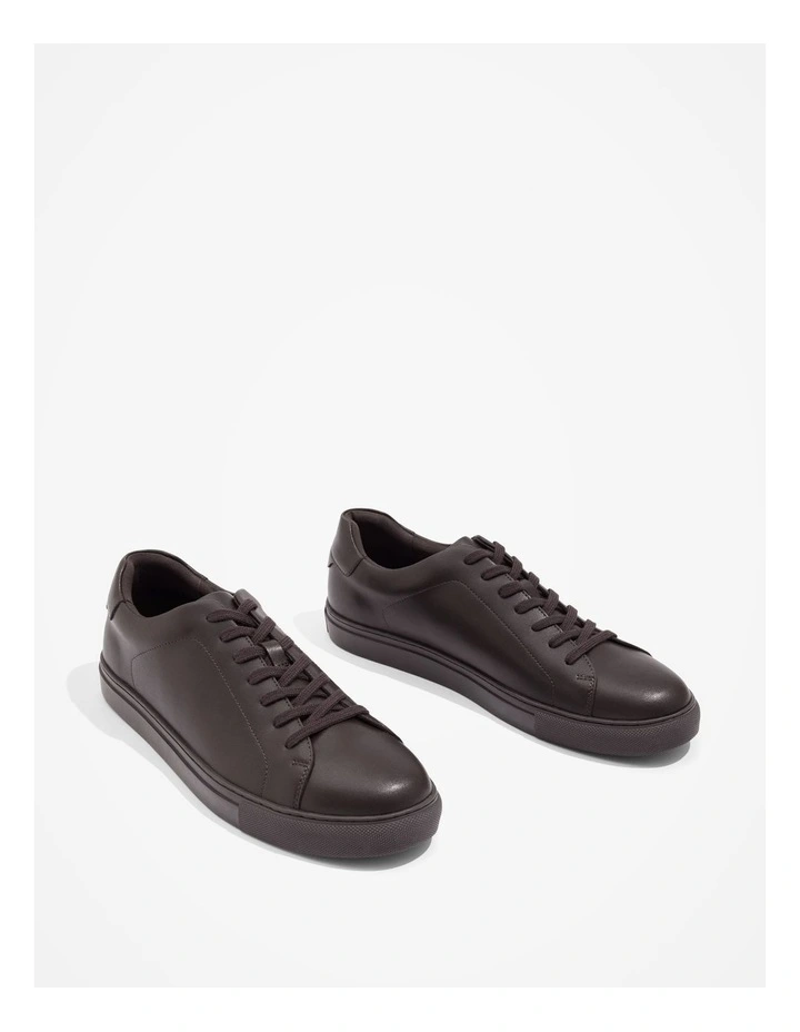 Leather Sneaker in Chocolate