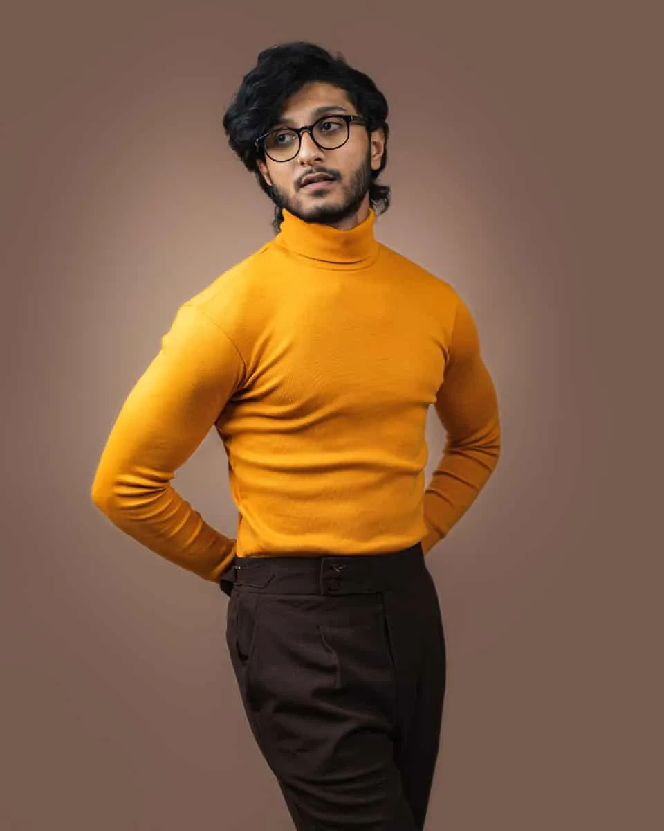 Men’s Long Sleeve Ribbed Ochre Turtleneck Pullover