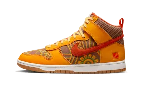 Nike Dunk High PRM Somos Familia