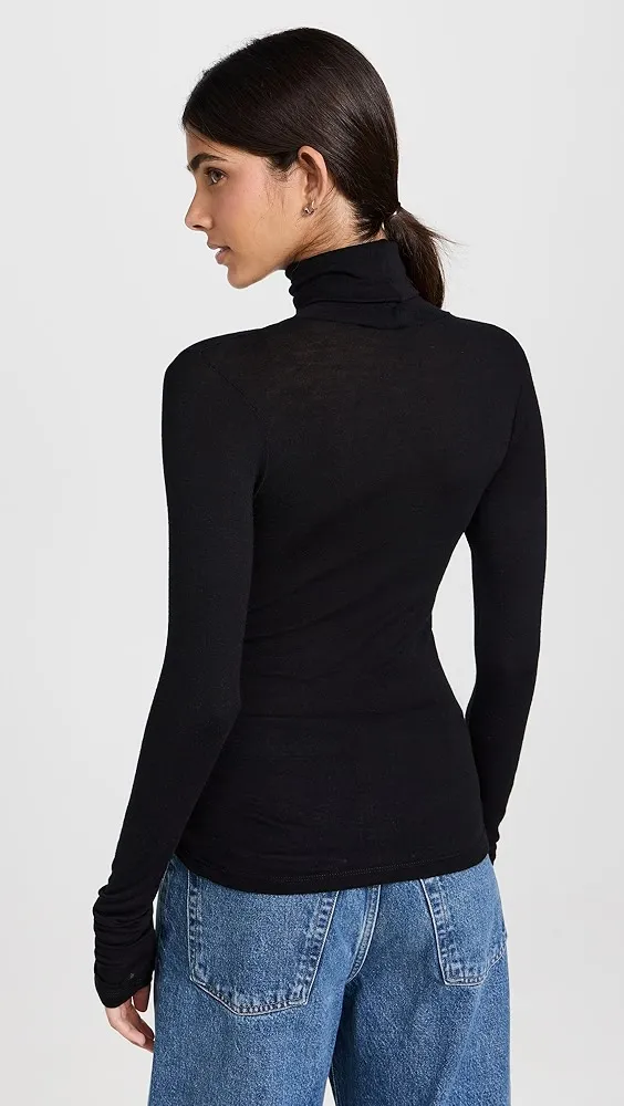  NYC   THE CASHMERE TURTLENECK 