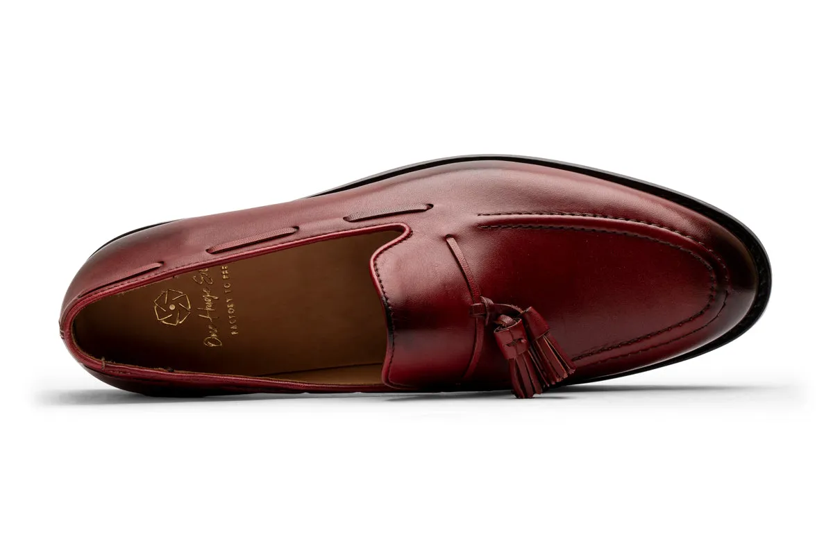 Tassel Loafer With Side Laces