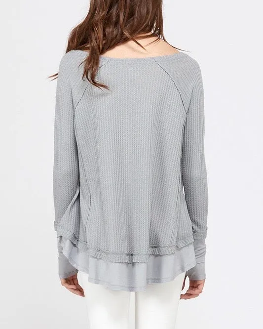 Thumb Hole Long Sleeve Layered V-Neck Waffle Knit Thermal Sweater Top in Grey